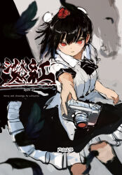 1girl ashiyama_yoshinori bird_wings black_bow black_bowtie black_hair black_skirt black_thighhighs black_wings blush bow bowtie camera collared_shirt commentary_request cowboy_shot feathers frilled_skirt frills grey_background holding holding_camera looking_down medium_hair open_mouth red_hair shameimaru_aya shirt skirt solo thigh-highs touhou translation_request white_shirt wings zettai_ryouiki 