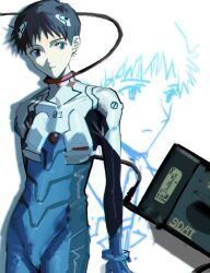  1boy absurdres black_hair blue_eyes bodysuit closed_mouth commentary_request expressionless highres ikari_shinji interface_headset_(evangelion) kuhuku36 looking_at_viewer male_focus mecha_pilot_suit neon_genesis_evangelion plugsuit_(evangelion) projected_inset short_hair simple_background solo upper_body walkman white_background 