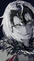 1girl ahoge armor black_background commentary_request evil_smile fate/grand_order fate_(series) highres jeanne_d'arc_(fate) jeanne_d'arc_alter_(fate) looking_at_viewer medium_hair s0lid_line simple_background slit_pupils smile solo white_hair yellow_eyes 