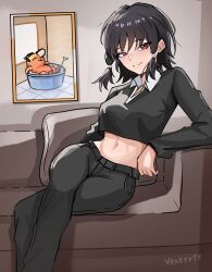  1boy 1girl absurdres arm_rest artist_name black_hair black_pants black_shirt blush breasts chainsaw chainsaw_man collared_shirt couch creature crop_top cropped_shirt crossed_legs cushion highres indoors long_sleeves looking_at_viewer low-tied_sidelocks midriff mifune_fumiko navel on_couch pants pochita_(chainsaw_man) pull_cord shirt short_hair sidelocks sitting smile vextert1 