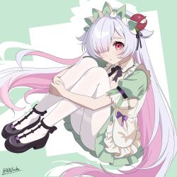  1girl absurdres black_shoes breasts character_request chinese_commentary commentary dress frilled_dress frills green_dress hair_ornament highres hugging_own_legs kaiju_princess_(game) long_hair looking_at_viewer multicolored_hair pantyhose pink_hair platform_heels platform_shoes purple_hair red_eyes shoes signature solo very_long_hair white_pantyhose yushe 