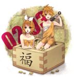  1girl bad_id bandeau bare_shoulders blonde_hair brother_and_sister brown_background collarbone green_eyes hair_ornament hair_ribbon hairclip highres horns in_container kagamine_len kagamine_rin petarou ribbon short_hair shorts siblings smile twins vocaloid 