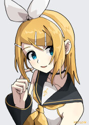  1girl absurdres black_choker black_sailor_collar black_sleeves blonde_hair blue_eyes bow breasts choker commentary_request detached_sleeves grey_background hair_bow hair_ornament hairclip highres kagamine_rin keylow looking_to_the_side neckerchief open_mouth parallel_hairclips playing_with_own_hair sailor_collar shirt short_hair simple_background sleeveless sleeveless_shirt small_breasts solo treble_clef upper_body vocaloid white_bow white_shirt yellow_neckerchief yellow_trim 