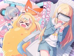  >_< 2girls animal_ear_headphones animal_ears bang_dream! bang_dream!_yumemita biting black_gloves blonde_hair blue_eyes blue_jacket chain commentary_request fake_animal_ears feet_out_of_frame gloves hair_ornament hairclip headphones highres jacket long_hair minetsuki_ritsu multiple_girls nakamachi_arale open_mouth ryuu_(ryuraconis) shirt short_hair shorts sitting translation_request white_shirt 