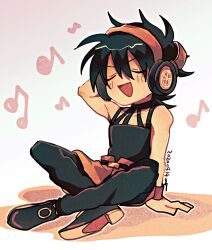  1boy androgynous black_hair blush choker deformed hairband highres jojo_no_kimyou_na_bouken male_focus mikage_kazuki narancia_ghirga open_mouth smile solo vento_aureo wristband 