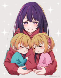  1boy 2girls akane_(akaneoekaki0928) baby blonde_hair blue_hair blush brother_and_sister carrying carrying_baby carrying_person child_carry closed_mouth commentary family grey_background highres hood hoodie hoshino_ai hoshino_aquamarine hoshino_ruby long_hair long_sleeves mother_and_daughter mother_and_son multicolored_hair multiple_girls one_side_up onesie oshi_no_ko pink_hair purple_hair red_hoodie short_hair siblings smile sparkle_background star-shaped_pupils star_(symbol) streaked_hair symbol-shaped_pupils twins twitter_username violet_eyes 