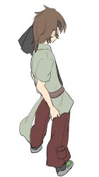  1other androgynous baggy_pants bare_arms belt black_headband black_shirt black_shoes brown_belt brown_hair coat collared_coat flat_color from_behind full_body green_coat hand_on_own_hip headband highres kurohebi kurokoge_karubi len&#039;en open_clothes open_coat other_focus pants pocket red_pants shirt shoes short_hair short_sleeves simple_background sneakers solo standing white_background 