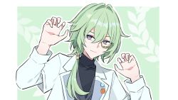  1boy alternate_costume anaxa_(chimerric_park)_(honkai:_star_rail) anaxa_(honkai:_star_rail) black_shirt blue_eyes closed_mouth coat commentary_request green_background green_hair hair_intakes hair_over_shoulder hands_up highres honkai:_star_rail honkai_(series) light_smile long_hair looking_at_viewer male_focus monocle nagano_ayu ponytail portrait shirt simple_background solo white_coat 