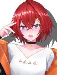  1girl absurdres ange_katrina ange_katrina_(5th_costume) arm_up black_choker black_jacket blue_eyes blush choker collarbone commentary_request cropped crossed_bangs drop_shadow gradient_eyes hair_between_eyes hair_ornament hairclip highres jacket kirisax long_bangs looking_at_viewer multicolored_eyes nijisanji off_shoulder open_clothes open_jacket open_mouth orange_jacket pendant_choker quilted_jacket red_hair shirt shirt_partially_tucked_in short_hair simple_background single_hair_intake smile solo t-shirt two-sided_fabric two-sided_jacket upper_body violet_eyes virtual_youtuber white_background white_shirt 