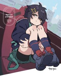  1girl black_eyes black_hair black_hoodie black_shoes black_shorts black_socks closed_mouth commentary green_skirt hair_ornament hairclip highres hood hoodie looking_at_viewer marvel marvel_tokon:_fighting_souls peni_parker shoes short_hair shorts skirt socks solo spider-man_(series) tetsu_(teppei) untranslatable_commentary 