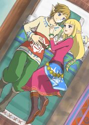  1boy 1girl bed blonde_hair blue_eyes blush bracelet brown_hair carpet couple eye_contact hug jewelry link long_hair looking_at_another lying on_bed pantyhose pillow pointy_ears pontaaaaa princess_zelda short_hair skyward_sword the_legend_of_zelda 