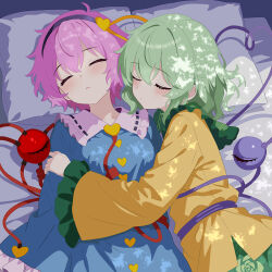  2girls black_hairband blush chiseinalice closed_eyes commentary_request commission floral_print green_hair green_skirt hair_intakes hairband heart heart_of_string highres hug komeiji_koishi komeiji_satori long_sleeves messy_hair multiple_girls on_bed pillow rose_print short_hair siblings sisters skeb_commission skirt sleeping third_eye touhou 