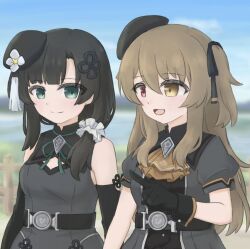  2girls arm_at_side arms_at_sides ascot assault_lily belt beret black_belt black_dress black_gloves black_hair black_hat black_ribbon blunt_bangs blurry blurry_background breasts brown_ascot brown_hair closed_mouth commentary_request day dress elbow_gloves fence flower gloves green_eyes green_ribbon grey_dress hair_between_eyes hair_ornament hair_over_shoulder hair_ribbon hair_scrunchie hand_up hat hat_flower hat_tassel heterochromia kuo_shenlin long_hair looking_ahead looking_at_viewer looking_to_the_side medium_breasts mini_hat multiple_girls neck_ribbon official_alternate_costume one_side_up open_mouth outdoors pink_eyes pointing pointing_forward puffy_short_sleeves puffy_sleeves ribbon scrunchie short_sleeves sideways_glance sleeveless sleeveless_dress smile tilted_headwear two-tone_dress umi_(s5r1umi_1399) upper_body wang_yujia white_flower white_scrunchie wooden_fence yellow_eyes 