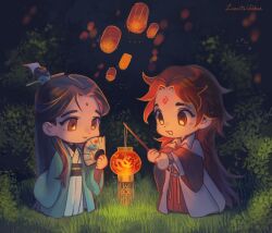  2boys :d absurdly_long_hair artist_name bindi black_hair black_hanfu brown_eyes brown_hair chibi chibi_only chinese_clothes closed_mouth coat collared_coat curtained_hair dragon eastern_dragon grass green_robe half_updo hand_fan hanfu happy holding holding_fan holding_lantern lantern layered_sleeves light_particles long_hair long_sleeves lunnita_valdez luo_binghe multiple_boys night on_ground outdoors paper_lantern parted_bangs renzha_fanpai_zijiu_xitong robe shen_qingqiu sky sky_lantern smile standing star_(sky) very_long_hair white_coat white_hanfu wide_sleeves wolf_cut xiao_guan_(headdress) yellow_light zuiyin 