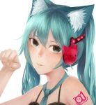  animal_ears aqua_hair bou_nin bust cat_ears face green_eyes hatsune_miku headphones paw_pose simple_background solo twintails vocaloid white_background 
