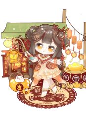 1girl ankle_socks back_bow bead_bracelet beads blunt_bangs bow bracelet brown_hair chibi chinese_commentary chinese_hairpin chinese_new_year chinese_zodiac closed_mouth coin collar commentary_request dress eyelashes flower food_stand frilled_dress frilled_socks frilled_wrist_cuffs frills gold_coin hair_flower hair_ornament hair_rings happy highres holding holding_lantern holed_coin infinity_nikki jewelry lantern light_blush long_hair looking_at_viewer low_twintails medium_dress nikki_(series) orange_bow orange_dress orange_wrist_cuffs paper_lantern perfect_moment_(infinity_nikki) shenmiguaijiaotu simple_background sleeveless sleeveless_dress smile socks solo standing tassel tassel_hair_ornament twintails variant_set very_long_hair white_background white_collar white_socks wrist_cuffs year_of_the_horse yellow_eyes yuanbao yunjian 