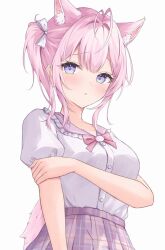  1girl animal_ears antenna_hair blue_eyes blush bow breasts collarbone commentary extra_ears gradient_eyes hair_bow hair_intakes hakui_koyori hakui_koyori_(school_uniform) hand_on_own_arm hashtag-only_commentary highres hololive large_breasts looking_at_viewer multicolored_eyes open_mouth pink_bow pink_eyes pink_hair pink_sailor_collar pink_skirt pink_tail plaid_clothes plaid_skirt sailor_collar school_uniform serafuku short_sleeves side_ponytail simple_background skirt solo tail virtual_youtuber white_background white_bow white_serafuku wolf_ears wolf_girl wolf_tail yne_nenene 