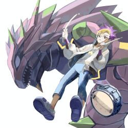  1boy absurdres armalizamon armor black_shirt blonde_hair blue_pants commentary digimon digimon_(creature) digimon_beatbreak drumsticks full_body glasses highres holding holding_drumsticks jacket level-00 lizard male_focus multicolored_hair pants pink_armor purple_hair round_eyewear sharp_teeth shirt simple_background teeth tenma_tomoro two-tone_hair untranslatable_commentary white_background white_jacket 