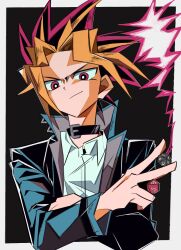  1boy belt_collar black_background black_choker blonde_hair blue_jacket border choker collar collared_jacket collared_shirt commentary_request crossed_arms dice highres holding holding_dice jacket korean_commentary male_focus multicolored_hair o_omome open_clothes open_jacket outside_border polyhedral_dice popped_collar purple_hair red_eyes shirt smirk solo spiky_hair two-tone_hair white_border white_shirt wing_collar yami_yugi yu-gi-oh! yu-gi-oh!_duel_monsters 