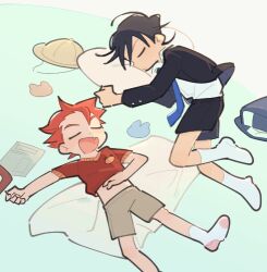  2boys backpack bag black_hair black_jacket black_shorts blanket buttoned_cuffs buttons closed_mouth commentary_request fang grey_shorts hat imaizumi_shunsuke jacket korean_commentary lowres lying male_focus multiple_boys naruko_shoukichi o_omome on_back on_side open_mouth outstretched_arm paper pillow randoseru red_hair red_shirt shirt short_hair short_sleeves shorts socks spiky_hair v-neck white_socks yowamushi_pedal 