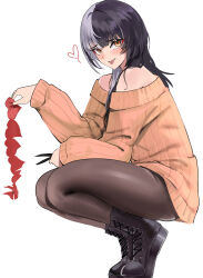  1girl absurdres bare_shoulders black_boots black_hair blush boots embarrassed eyeliner furrowed_brow grey_pantyhose heart highres holding holding_scissors hololive hololive_english long_hair makeup multicolored_hair off-shoulder_sweater off_shoulder pantyhose parted_lips red_eyeliner scissors shiori_novella smile solo split-color_hair squatting sweater tiptoes tongue tongue_out two-tone_hair virtual_youtuber white_hair yellow_eyes yellow_sweater yotamono 