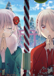  brown_hair closed_eyes commentary_request grey_hair hair_ornament hair_over_one_eye hairpin heaven_burns_red izumi_yuki_(heaven_burns_red) japanese_clothes kayamori_ruka kimono praying red_eyes short_hair shrine shrine_bell uyuki_(ouun) yukata 