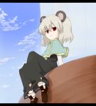  animal_ears letterboxed looking_at_viewer mizuga mouse_ears nazrin red_eyes smile solo touhou 