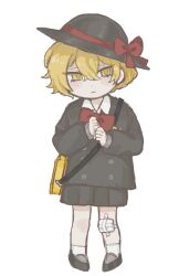  1boy aged_down animal_bag black_hat black_jacket black_shoes blonde_hair blush bow bowtie closed_mouth commentary gauze_on_knee hat hat_bow highres jacket limbus_company limbus_kindergarten_uniform project_moon red_bow red_bowtie ryooo_catflower shoes simple_background sinclair_(project_moon) socks solo white_background white_socks yellow_eyes 