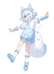 1girl absurdres animal_ears arm_warmers bandaid blue_hair blue_shoes chinese_commentary commentary_request eyepatch fang fox_ears fox_girl fox_tail frilled_socks frills full_body gauze gradient_hair hair_ornament hairclip highres jacket leimimomomo multicolored_hair original polka_dot polka_dot_socks shoes simple_background skin_fang smile socks solo tail two_side_up white_background white_hair yellow_eyes 
