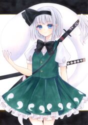  1girl absurdres black_bow black_bowtie black_hairband blue_eyes bow bowtie closed_mouth collared_shirt commentary frilled_skirt frills green_skirt green_vest grey_hair hairband highres hitodama hitodama_print katana konpaku_youmu konpaku_youmu_(ghost) looking_at_viewer multiple_swords print_skirt puffy_short_sleeves puffy_sleeves sheath sheathed shirt short_sleeves skirt skirt_set smile solo sword sword_on_back touhou traditional_media vest weapon weapon_on_back white_shirt yuuki_hana_(jtnp5334) 