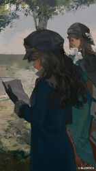  2girls absurdres black_hat blue_coat blue_eyes blue_sky brown_gloves brown_hair coat copyright_name copyright_notice from_side gloves grass graveyard green_shirt green_skirt grey_hat hand_up hat highres holding holding_paper logo long_hair long_skirt marcus_(reverse:1999) multiple_girls neckerchief newsboy_cap official_art official_wallpaper outdoors paper profile reading red_eyes reverse:1999 semmelweis_(reverse:1999) shirt skirt sky standing tombstone tree tricorne upper_body white_neckerchief 