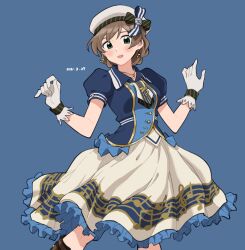  1girl beret blue_background blue_jacket breasts brown_hair commentary_request dated earrings gloves green_eyes hat highres idolmaster idolmaster_million_live! idolmaster_million_live!_theater_days jacket jewelry looking_at_viewer musical_note_earrings musical_note_necklace musical_staff musical_staff_print necklace official_alternate_costume print_skirt puffy_short_sleeves puffy_sleeves sakuramori_kaori short_hair short_sleeves simple_background skirt solo standing tarako_oniyon white_gloves white_hat white_skirt 