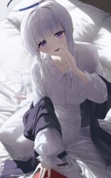  1girl artist_name bed_sheet black_shawl blue_archive cryne halo high_ponytail highres long_hair noa_(blue_archive) noa_(pajamas)_(blue_archive) on_bed open_mouth pajamas pillow ponytail shade shawl sidelocks sitting solo violet_eyes white_hair white_halo white_pajamas 
