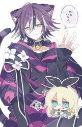  1boy 1girl :3 ^^^ absurdres alice's_adventures_in_wonderland alice_(alice_in_wonderland) animal_ear_fluff animal_ears bell belt_collar black_bow black_collar black_hairband black_streaks blonde_hair blue_eyes blush bow bow_hairband cat_boy cat_ears cat_tail checkerboard_cookie cheshire_cat_(alice_in_wonderland) chibi chibi_inset closed_mouth collar collarbone commentary_request cookie dot_nose double-parted_bangs drawstring flower flower_trim food food_on_face hair_between_eyes hairband hand_up highres holding holding_cookie holding_food hood hood_down hoodie index_ring jewelry jingle_bell layered_sleeves long_hair_between_eyes long_sleeves looking_at_viewer male_focus multicolored_hair neck_bell open_mouth outline personification purple_hair purple_hoodie ribbon ring short_hair short_over_long_sleeves short_sleeves simple_background sleeves_past_wrists slit_pupils smile solo_focus speech_bubble streaked_hair striped_clothes striped_hoodie striped_tail tail translation_request twitter_username two-handed undershirt upper_body v-shaped_eyebrows waving white_background white_flower white_outline white_ribbon white_streaks yakinikusakoku yellow_eyes 