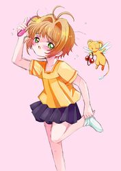  1girl brown_hair card_captor_sakura cardcaptor_sakura casual child green_eyes hair_bobbles hair_brush hair_ornament kero kinomoto_sakura messy_hair pekoperi short_hair socks 