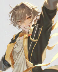  1boy arm_up backlighting black_jacket caelus_(honkai:_star_rail) commentary_request floating_clothes grey_hair hair_ornament honkai:_star_rail honkai_(series) hood hooded_jacket jacket lapels long_sleeves looking_at_viewer male_focus open_clothes open_jacket shirt short_hair smile solo susabigawa_tobato t-shirt tassel teeth trailblazer_(honkai:_star_rail) two-sided_fabric two-sided_jacket upper_body watermark white_shirt yellow_eyes yellow_jacket 