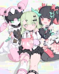  3girls absurdres angels_of_delusion aria_(robot)_(zenless_zone_zero) aria_(zenless_zone_zero) asymmetrical_legwear black_hair black_leotard black_skirt black_thighhighs bow commentary_request deformed green_eyes green_hair hair_bow highres kou_koufu leotard multiple_girls multiple_hair_bows nangong_yu pink_thighhighs red_eyes robot_girl shirt sitting skirt socks sunna_(zenless_zone_zero) thigh-highs white_leotard white_shirt white_socks zenless_zone_zero 