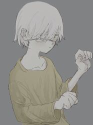  1boy caesita8tb closed_mouth collarbone commentary_request crew_neck eyepatch from_side grey_background hands_up highres long_sleeves looking_at_viewer male_focus original paw_pose short_hair simple_background skinny solo upper_body white_hair 