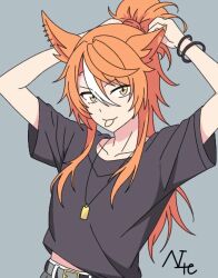  1girl arms_up belt belt_buckle black_shirt buckle collarbone commentary_request dicta_striker_(umamusume) grey_background grey_belt hair_between_eyes hair_tie hair_tie_in_mouth ktm20110112 long_hair mouth_hold multicolored_hair orange_hair ponytail shirt short_sleeves signature simple_background solo streaked_hair tying_hair umamusume umamusume:_cinderella_gray very_long_hair white_hair yellow_eyes 