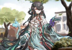  1girl alternate_costume arknights arm_tattoo bead_bracelet beads black_collar black_hair bracelet center_frills collar colored_extremities colored_skin cowboy_shot dragon_girl dragon_horns dragon_tail dress dusk_(arknights) earrings frills green_skin green_streaks hair_over_one_eye highres horns jewelry leaf long_hair long_sleeves multicolored_hair one_eye_covered outdoors pointy_ears red_eyes solo streaked_hair tail tattoo tree very_long_hair white_dress ymx 