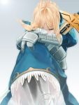  ahoge bird blonde_hair excalibur fate/zero fate_(series) gauntlets greaves green_eyes highres parrot saber short_hair sogno solo sword weapon 