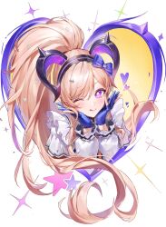  1girl absurdres arknights arknights:_endfield blonde_hair commentary curved_horns demon_girl demon_horns gloves highres horns liino_(arknights) long_hair looking_at_viewer one_eye_closed purple_gloves purple_horns ryu_o simple_background smile solo violet_eyes white_background 