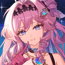 1girl ahoge chain closed_mouth colored_inner_hair commentary denia_(wuthering_waves) gloves hair_intakes hair_ornament hand_up index_finger_raised long_hair looking_at_viewer multicolored_hair pink_gloves pink_hair portrait purple_hair sakanaaa smile solo violet_eyes wuthering_waves 