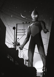  1boy absurdres alien battywanderer black_sky building colored_skin commentary compound_eyes crescent_moon dorsal_fin english_commentary feet_out_of_frame from_below giant giant_male glowing glowing_eyes gradient_sky greyscale head_down highres lamppost legs_apart looking_down male_focus monochrome moon multicolored_skin night outdoors pectorals power_lines shin_ultraman sky solo standing star_(sky) starry_sky sunset tokusatsu toned toned_male town two-tone_skin ultra_series ultraman ultraman_(shin) white_eyes 