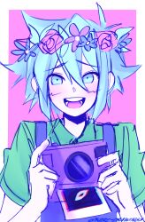  1boy antenna_hair basil_(headspace)_(omori) basil_(omori) blue_overalls blush camera collared_shirt colored_skin commentary double-parted_bangs english_commentary flower flower_wreath green_eyes green_hair green_shirt hair_between_eyes head_wreath highres holding holding_camera k0re_drawings looking_at_viewer male_focus omori overalls photo_(object) shirt short_hair short_sleeves sidelocks solo something_(omori) teeth tongue twitter_username white_skin 