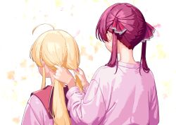  2girls adjusting_another's_hair ahoge airiillust2 blonde_hair commentary_request from_behind highres hololive hololive_dev_is houshou_marine long_hair long_sleeves multiple_girls otonose_kanade pink_shirt purple_hair shirt twintails virtual_youtuber 