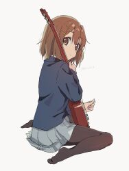  1girl black_pantyhose blue_jacket brown_eyes brown_hair closed_mouth commentary electric_guitar full_body gibson_les_paul grey_skirt guitar hair_between_eyes hair_ornament heart heart_hair_ornament highres hirasawa_yui holding holding_guitar holding_instrument holding_plectrum instrument jacket k-on! looking_at_viewer looking_back pantyhose playing_guitar playing_instrument pleated_skirt plectrum sakuragaoka_high_school_uniform school_uniform shizuki_4 short_hair simple_background sitting skirt solo_focus twitter_username wariza white_background 