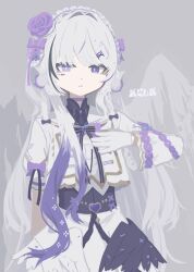  1girl absurdres arm_at_side asymmetrical_sleeves asymmetrical_wings black_bow black_bowtie black_streaks black_wings blue_gem bow bow_hairband bowtie braid bright_pupils brooch character_name choker commentary cowboy_shot cropped_shirt curled_horns flower frilled_hairband frills gem gloves grey_background grey_hair grey_horns grey_wings hair_bow hair_flower hair_intakes hair_ornament hairband hand_on_own_chest hand_up heart-shaped_gem high_collar highres horns jewelry long_hair long_sleeves looking_at_viewer low_wings mismatched_wings multicolored_hair neun_(rk_music) papaia_(quentingqoo) parted_lips purple_bow purple_choker purple_flower purple_gem purple_hair purple_rose rk_music rose sailor_collar shirt short_sleeves simple_background skirt solo standing streaked_hair striped_bow uneven_sleeves very_long_hair violet_eyes virtual_youtuber white_gloves white_hairband white_pupils white_sailor_collar white_shirt white_skirt white_wings wings 