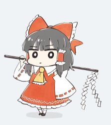 1girl :/ ascot bow chibi chibi_only commentary_request cyu_ta detached_sleeves dress frilled_ascot frilled_hair_tubes frilled_shirt_collar frills full_body gohei grey_background grey_hair hair_bow hair_tubes hakurei_reimu highres holding holding_gohei long_hair red_bow red_dress solo touhou white_sleeves yellow_ascot 