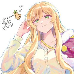  1girl alternate_hair_length_(longer) arrow_(symbol) blonde_hair buttons cape closed_mouth collarbone commentary_request daiba_nana doodle_inset enso_(ensoooclcl) fur-trimmed_cape fur_trim green_eyes green_ribbon hair_between_eyes hair_ribbon hand_in_own_hair hand_up long_hair long_sleeves looking_at_viewer official_alternate_costume official_alternate_hairstyle red_cape ribbon shirt shoujo_kageki_revue_starlight side_cape simple_background smile solo translation_request upper_body white_background yellow_shirt 
